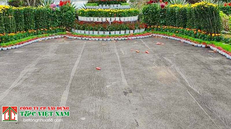 Chi phí thi công trải thảm nhựa đường ảnh hưởng bởi nhiều yếu tố