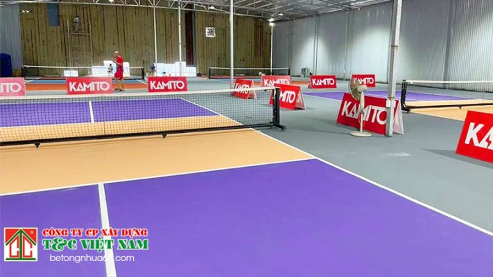 sân picklebball trong nhà và ngoài trời