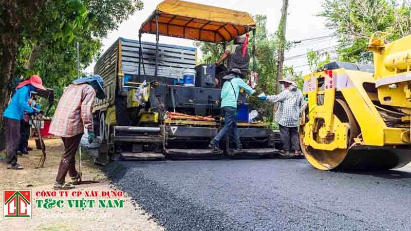 Quy trình thi công rải thảm Asphalt tại phường Ô Chợ Dừa