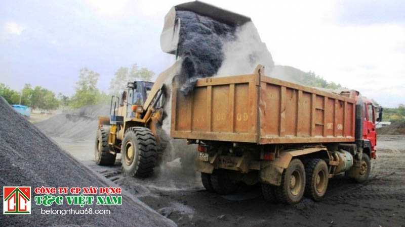 Thi công trong điều kiện nào đảm bảo tiêu chuẩn mặt đường bê tông nhựa??