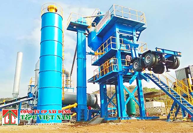 Nên đầu tư trạm trộn bê tông nhựa nóng hay thuê ngoài?