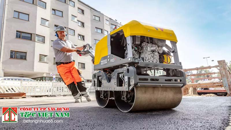 Máy lu tay điều khiển đẩy (Walk-Behind Roller)