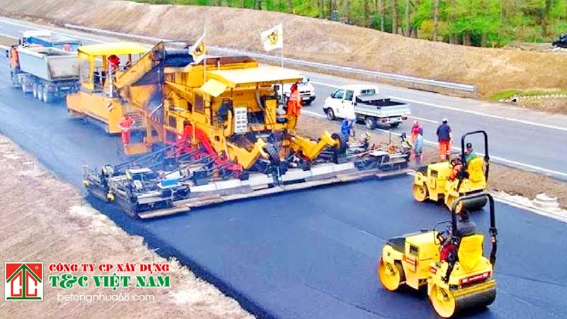 Các bộ phận chính của máy rải bê tông nhựa