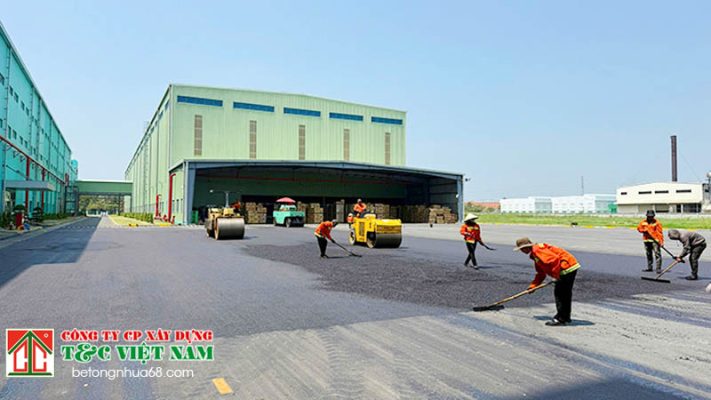 Dịch vụ rải thảm bê tông nhựa nóng tại phường Giảng Võ