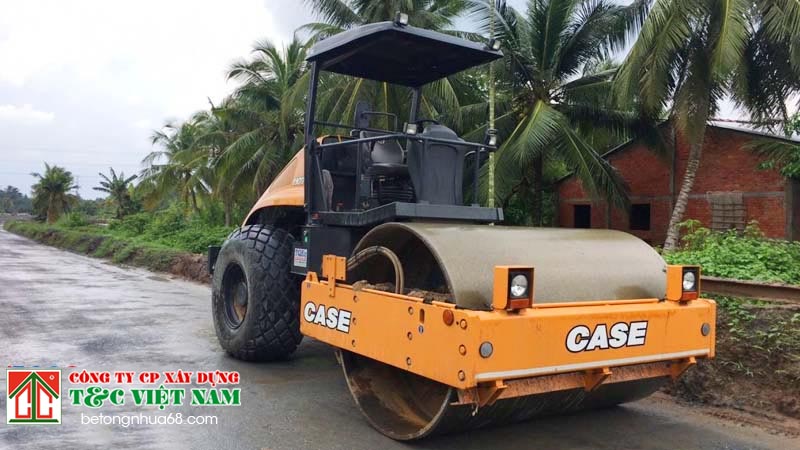 Máy lu lèn bê tông nhựa